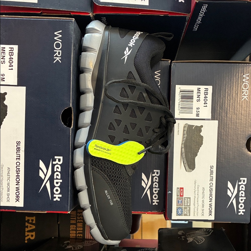 Reebok Men's Black Athletic Work Shoe composite toe.